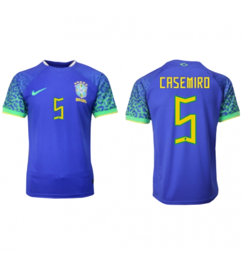 Brasilien Casemiro #5 Bortatröja VM 2022 Kortärmad