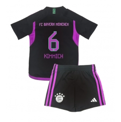 Fotbollsset Barn Bayern Munich Joshua Kimmich #6 Bortatröja 2023-24 Mini-Kit Kortärmad (+ korta byxor)