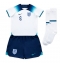 Fotbollsset Barn England John Stones #5 Hemmatröja VM 2022 Mini-Kit Kortärmad (+ korta byxor)