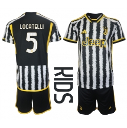 Fotbollsset Barn Juventus Manuel Locatelli #5 Hemmatröja 2023-24 Mini-Kit Kortärmad (+ korta byxor)