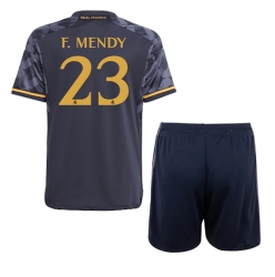 Fotbollsset Barn Real Madrid Ferland Mendy #23 Bortatröja 2023-24 Mini-Kit Kortärmad (+ korta byxor)