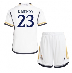 Fotbollsset Barn Real Madrid Ferland Mendy #23 Hemmatröja 2023-24 Mini-Kit Kortärmad (+ korta byxor)