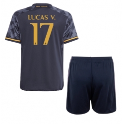 Fotbollsset Barn Real Madrid Lucas Vazquez #17 Bortatröja 2023-24 Mini-Kit Kortärmad (+ korta byxor)