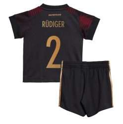 Fotbollsset Barn Tyskland Antonio Rudiger #2 Bortatröja VM 2022 Mini-Kit Kortärmad (+ korta byxor)