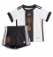 Fotbollsset Barn Tyskland Joshua Kimmich #6 Hemmatröja VM 2022 Mini-Kit Kortärmad (+ korta byxor)